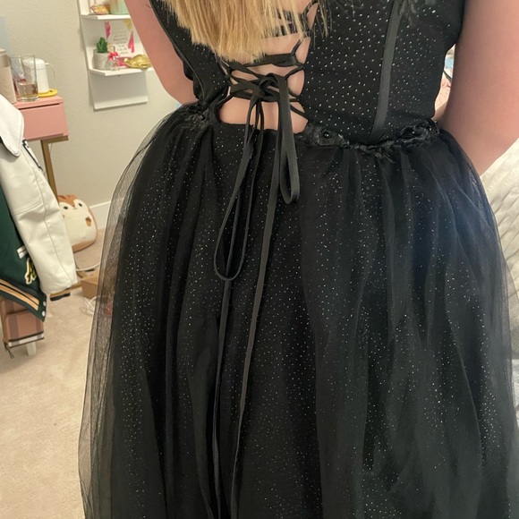 Prom Dress - Picture 3 of 4